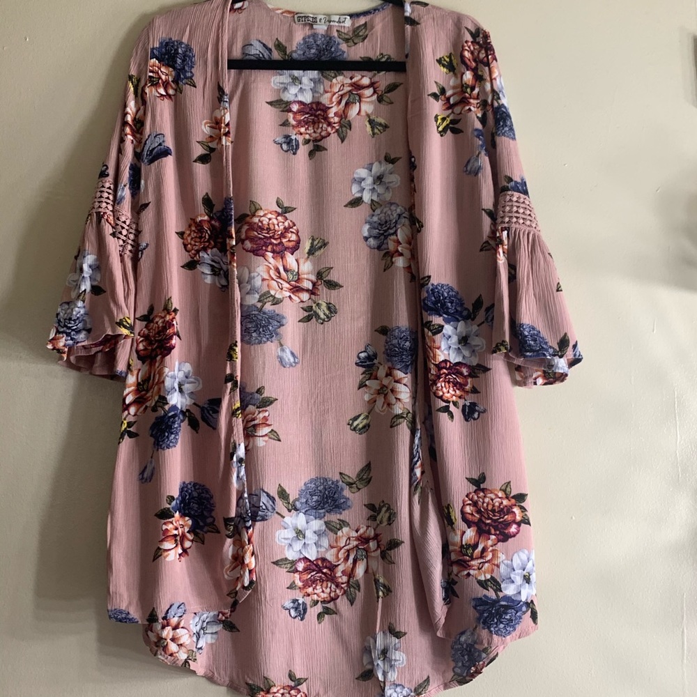 Floral Cardigan 🌸